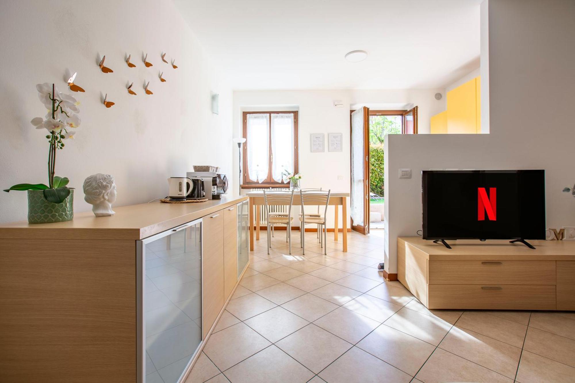 Como Lake - Lakeside Bliss Mandello del Lario Exterior foto